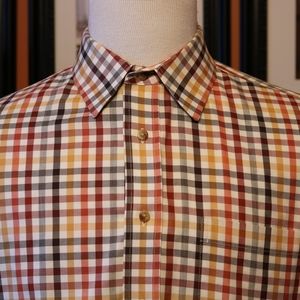 Jos A. Bank Travelers Collection Dress Shirt